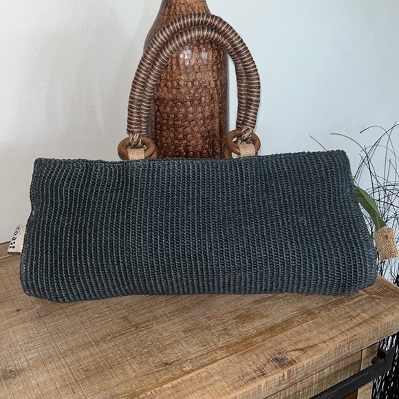 Coastal handwoven, crochet bag - Picture 10 of 13